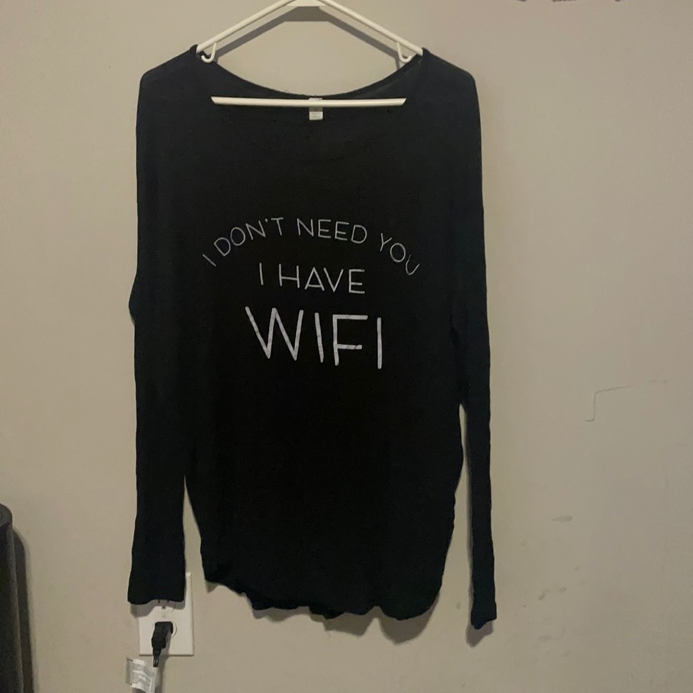 Long sleeve tee